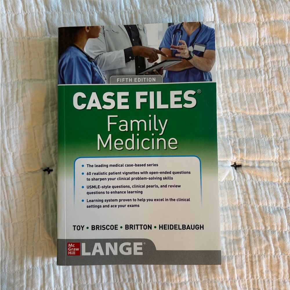 Lange Case Files Family Medicine Book - Green and Gray